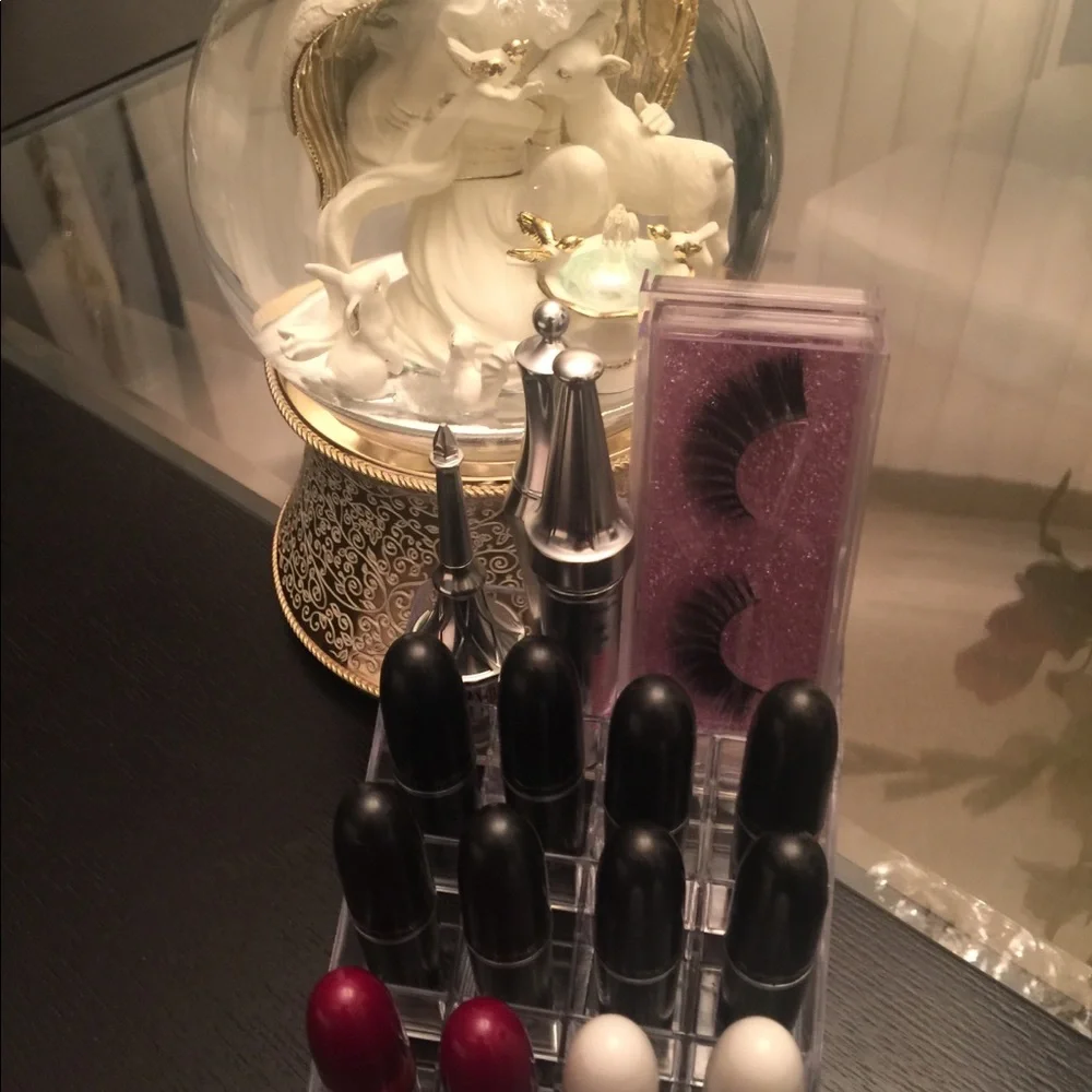 2 Make Up Organizers